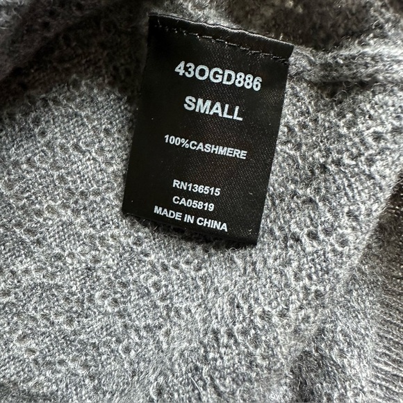 OGD Sweater Grey 100% Cashmere Crewneck Women’s Soft Lightweight Classic Small - Picture 4 of 6